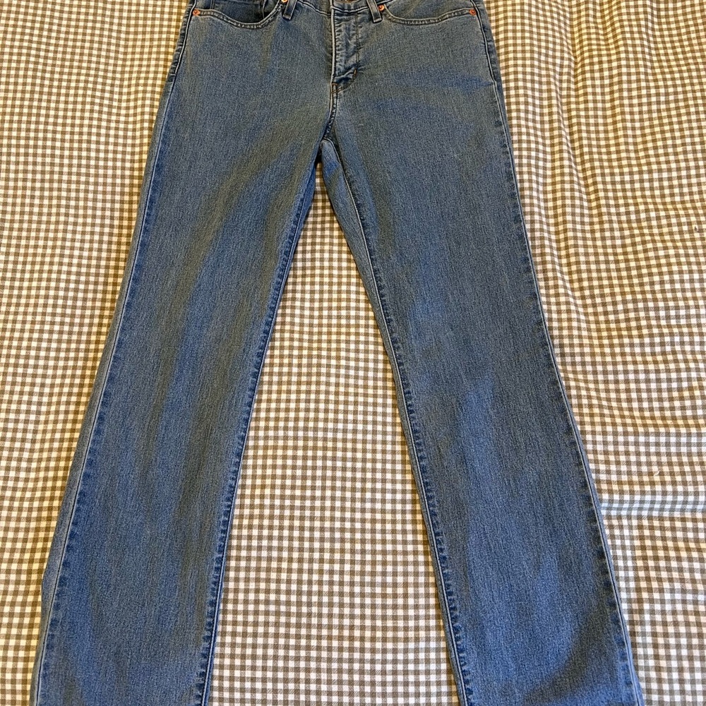 Levi’s 314 Shaping Straight Jeans